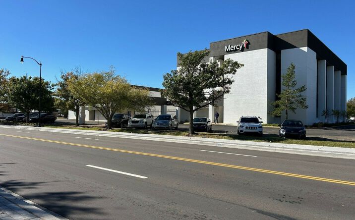 Pictures of Office property located at 900 N Porter Ave, Norman, OK 73071 for lease - image #1