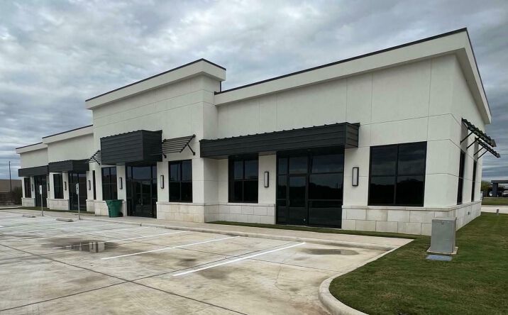 Pictures of Retail, Office property located at 9108 Jordan Ln, Woodway, TX 76712 for lease - image #1