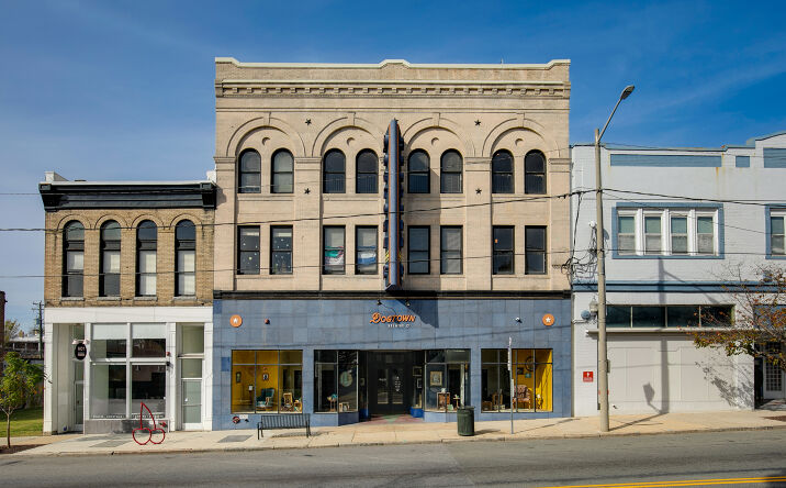 Pictures of Retail, Restaurant property located at 1209 Hull St, Richmond, VA 23224 for lease - image #1