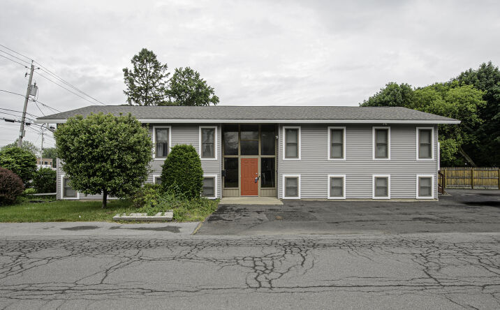 Pictures of Retail, Office, Special Purpose property located at 2500 Brewerton Rd, Mattydale, NY 13211 for lease - image #1