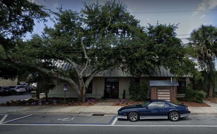 Pictures of Office property located at 21 S Tarragona St, Pensacola, FL 32502 for lease - image #1
