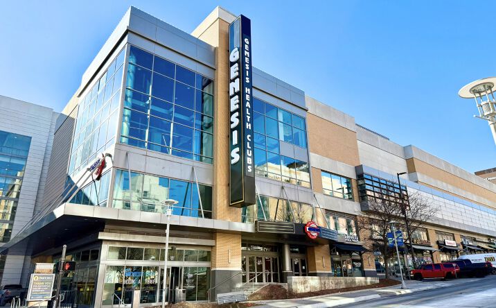 Pictures of Retail, Office, Restaurant property located at 3201 Farnam St, Omaha, NE 68131 for lease - image #1