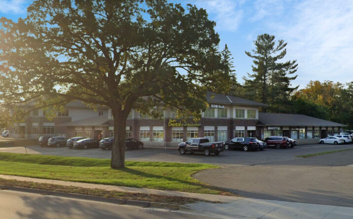 Pictures of Retail, Office property located at 6041 Main St, North Branch, MN 55056 for lease - image #1