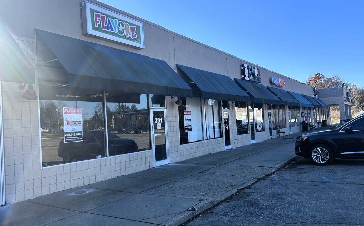 Pictures of Retail, Restaurant property located at 325 W Walton Blvd, Pontiac, MI 48340 for lease - image #1