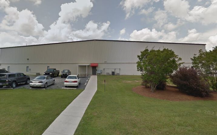 Pictures of Office property located at 917 J R Industrial Dr, Sanford, NC 27332 for lease - image #1