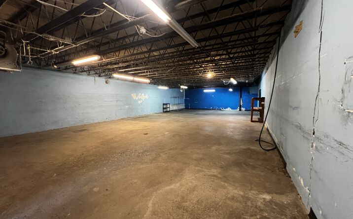 Pictures of Industrial property located at 108 Ball Cir, Syracuse, NY 13210 for lease - image #1