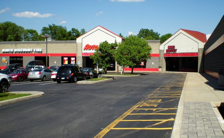 Pictures of Retail property located at 1404 NY-300, Newburgh, NY 12550 for lease - image #1
