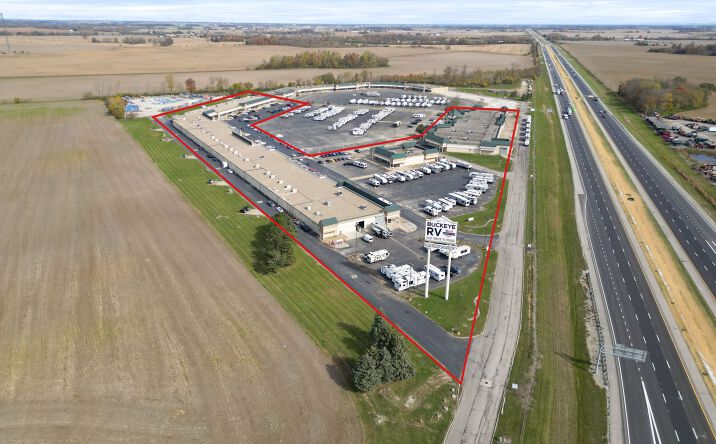 Pictures of Retail, Industrial property located at 1100 McArthur Rd, Jeffersonville, OH 43128 for lease - image #1