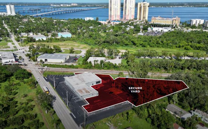 Pictures of Land property located at 2931 Michigan Ave, Fort Myers, FL 33916 for lease - image #1