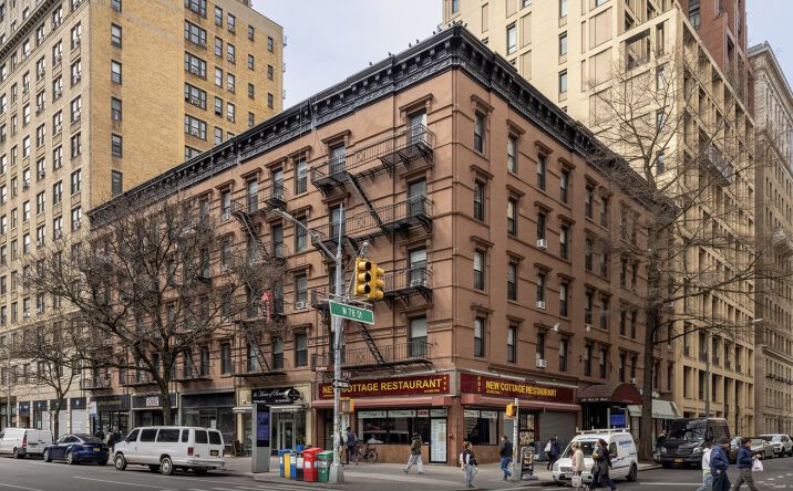 Pictures of Retail property located at 2191-2199 Broadway, New York, NY 10024-6611, New York, NY 10024 for lease - image #1