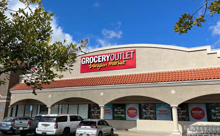 Pictures of Retail property located at 39413 Los Alamos Rd, Murrieta, CA 92563 for lease - image #1