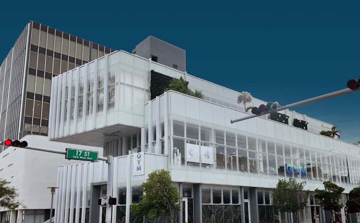 Pictures of Retail, Restaurant property located at 1000 17th St, Miami Beach, FL 33139 for lease - image #1
