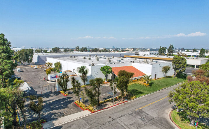 Pictures of Industrial property located at 15541 Mosher Ave, Tustin, CA 92780 for lease - image #1