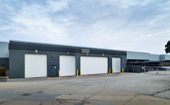 Pictures of Industrial property located at 7025 W Parkland Ct, Milwaukee, WI 53223 for lease - image #1