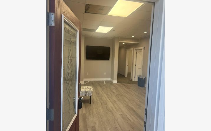 Pictures of Office property located at 348 Miracle Strip Pkwy SW, Fort Walton Beach, FL 32548 for lease - image #1