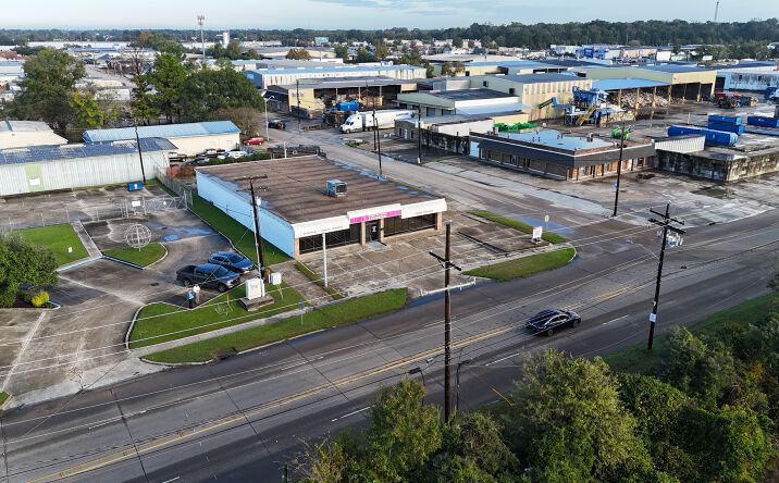 Pictures of Retail, Industrial property located at 7767 Tom Dr, Baton Rouge, LA 70806 for lease - image #1