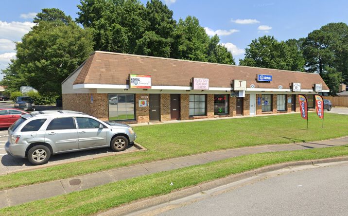 Pictures of Retail property located at 3587 Forest Haven Ln, Chesapeake, VA 23321 for lease - image #1