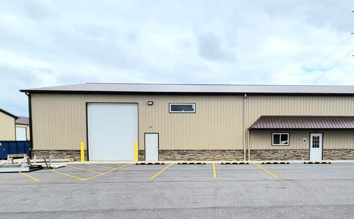 Pictures of Industrial property located at 1463 86th Pl, Merrillville, IN 46410 for lease - image #1