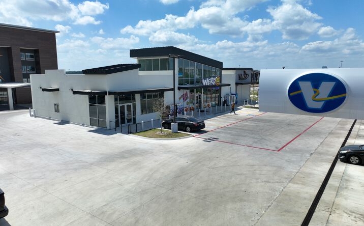 Pictures of Retail, Restaurant property located at 12413 Tech Ridge Blvd, Austin, TX 78754 for lease - image #1