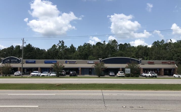 Pictures of Retail, Office, Restaurant property located at 12449 US 49, Gulfport, MS 39503 for lease - image #1