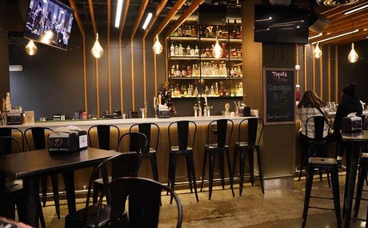 Pictures of Retail, Restaurant property located at 220 W Congress St, Detroit, MI 48226 for lease - image #1