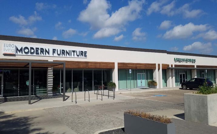 Pictures of Retail, Office, Industrial property located at 4885 - 4887 Alpha Road, Farmers Branch, TX 75244 for lease - image #1