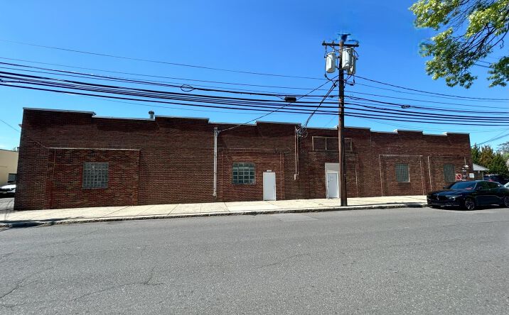 Pictures of Industrial property located at 210 S Van Brunt St, Englewood, NJ 07631 for lease - image #1