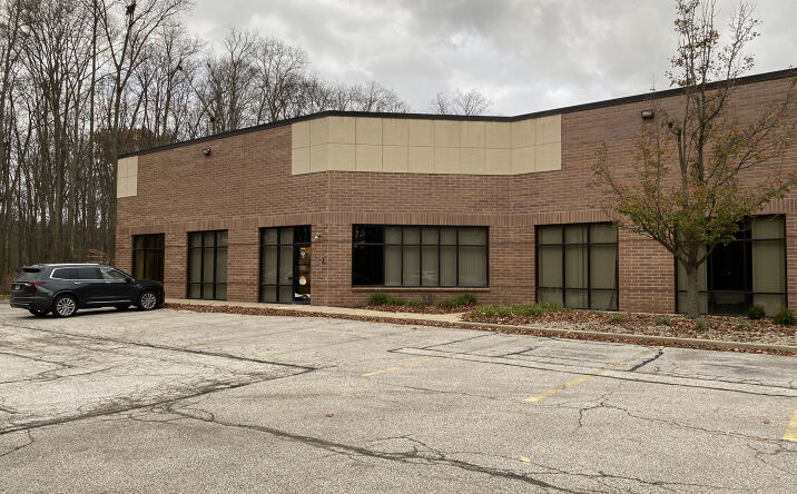 Pictures of Office, Special Purpose property located at 6565 Davis Industrial Pkwy, Solon, OH 44139 for lease - image #1