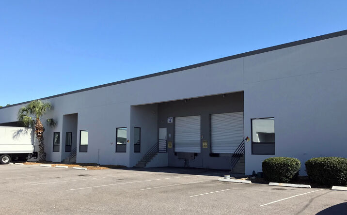 Pictures of Industrial property located at 5502-5518 Pioneer Park Blvd, Tampa, FL 33634 for lease - image #1