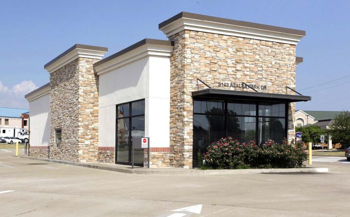 Pictures of Retail, Land, Restaurant property located at 3143 Azalea Park Dr, Muskogee, OK 74401 for lease - image #1
