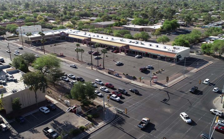 Pictures of Retail, Restaurant property located at 3102-3160 E Fort Lowell Rd, Tucson, AZ 85716 for lease - image #1