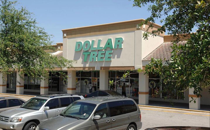 Pictures of Retail property located at 3821 W Broward Blvd, Plantation, FL 33312 for lease - image #1