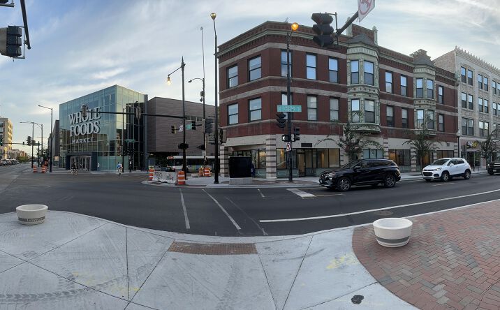 Pictures of Retail property located at 3169 N Lincoln Ave, Chicago, IL 60657 for lease - image #1