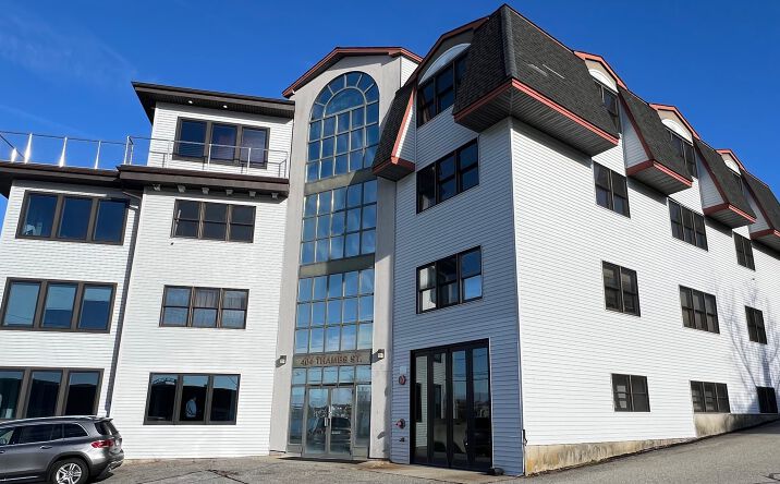 Pictures of Office property located at 404 Thames St, Groton, CT 06340 for lease - image #1