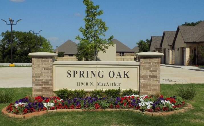 Pictures of Office property located at 11900 N MacArthur Blvd, Oklahoma City, OK 73162 for lease - image #1