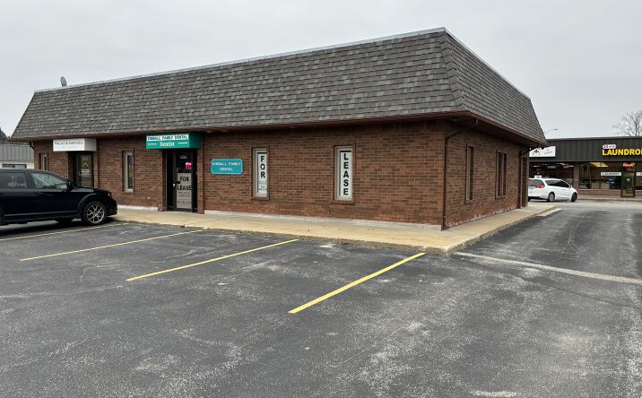 Pictures of Office property located at 5281 Lapeer Rd, Kimball, MI 48074 for lease - image #1