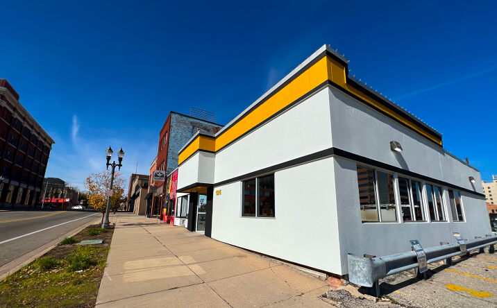 Pictures of Retail, Office property located at 125 E Kalamazoo St, Lansing, MI 48933 for lease - image #1