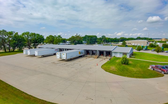 Pictures of Office, Industrial property located at 2535 Midport Blvd, Waterloo, IA 50703 for lease - image #1