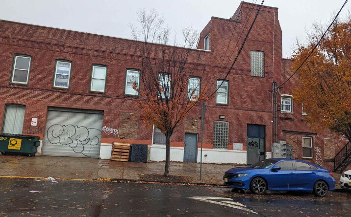 Pictures of Industrial property located at 13-31 New York Ave, Newark, NJ 07105 for lease - image #1