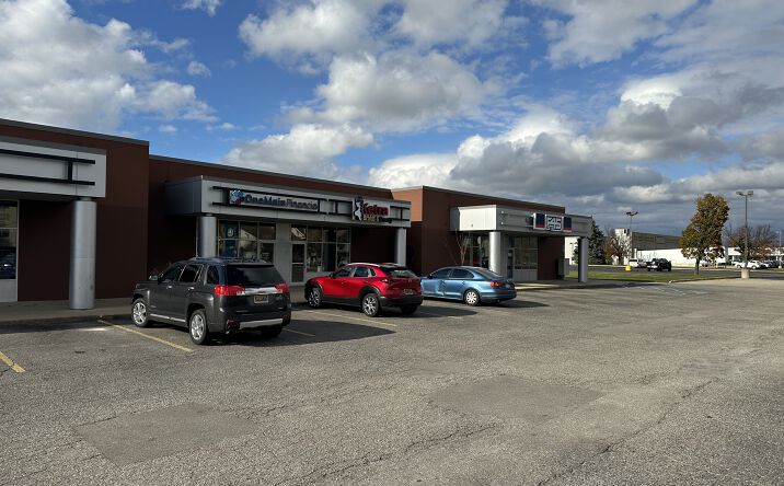 Pictures of Retail property located at 2863 W Shr Dr, Holland, MI 49424 for lease - image #1