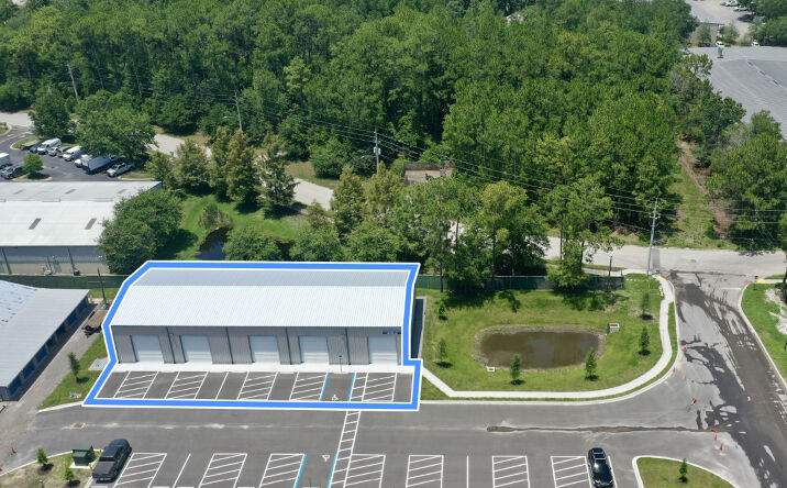 Pictures of Industrial property located at 6596 Columbia Park Dr, Jacksonville, FL 32258 for lease - image #1