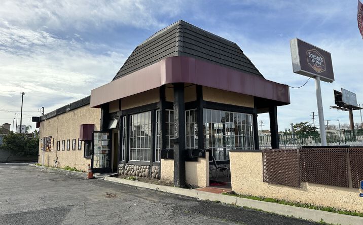 Pictures of Retail, Restaurant property located at 5960 Crenshaw Blvd, Los Angeles, CA 90043 for lease - image #1