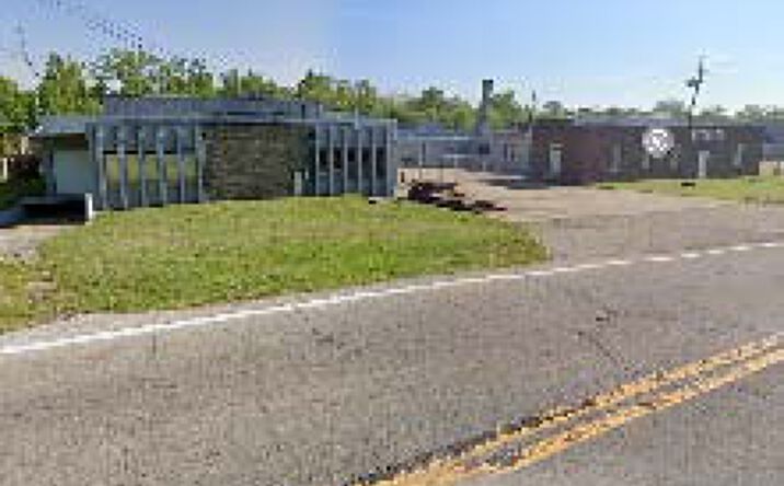 Pictures of Office, Industrial property located at 148 Caldwell Dr, Cincinnati, OH 45216 for lease - image #1