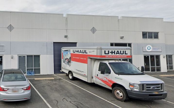 Pictures of Industrial property located at 45945 Trefoil Ln, Sterling, VA 20166 for sales - image #1