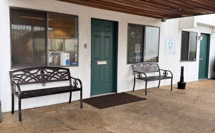 Pictures of Office property located at 2321 N Hullen St, Metairie, LA 70001 for lease - image #1