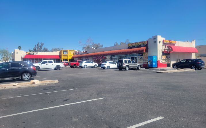 Pictures of Retail property located at 361 S Lindsay Rd, Mesa, AZ 85204 for lease - image #1