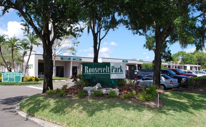 Pictures of Industrial property located at 15201 Roosevelt Blvd, Clearwater, FL 33760 for lease - image #1