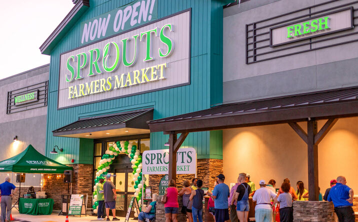 Pictures of Retail property located at 8595 College Pkwy, Fort Myers, FL 33919 for lease - image #1