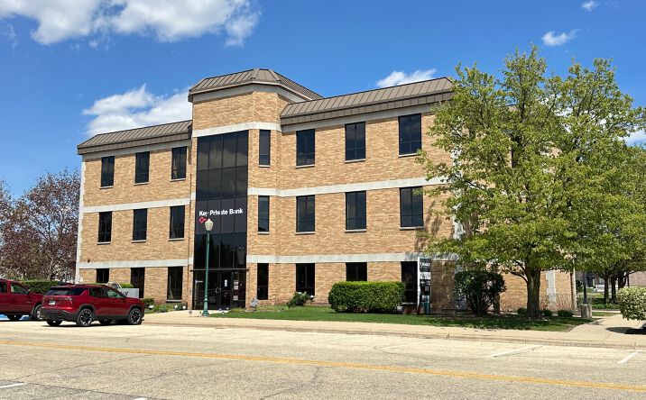 Pictures of Office property located at 300 Nibco Parkway, Elkhart, IN 46516 for lease - image #1