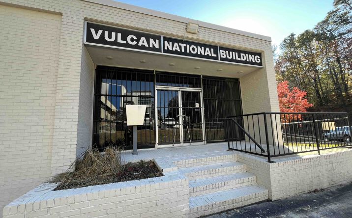 Pictures of Office property located at 1900 20th Ave S, Birmingham, AL 35209 for lease - image #1